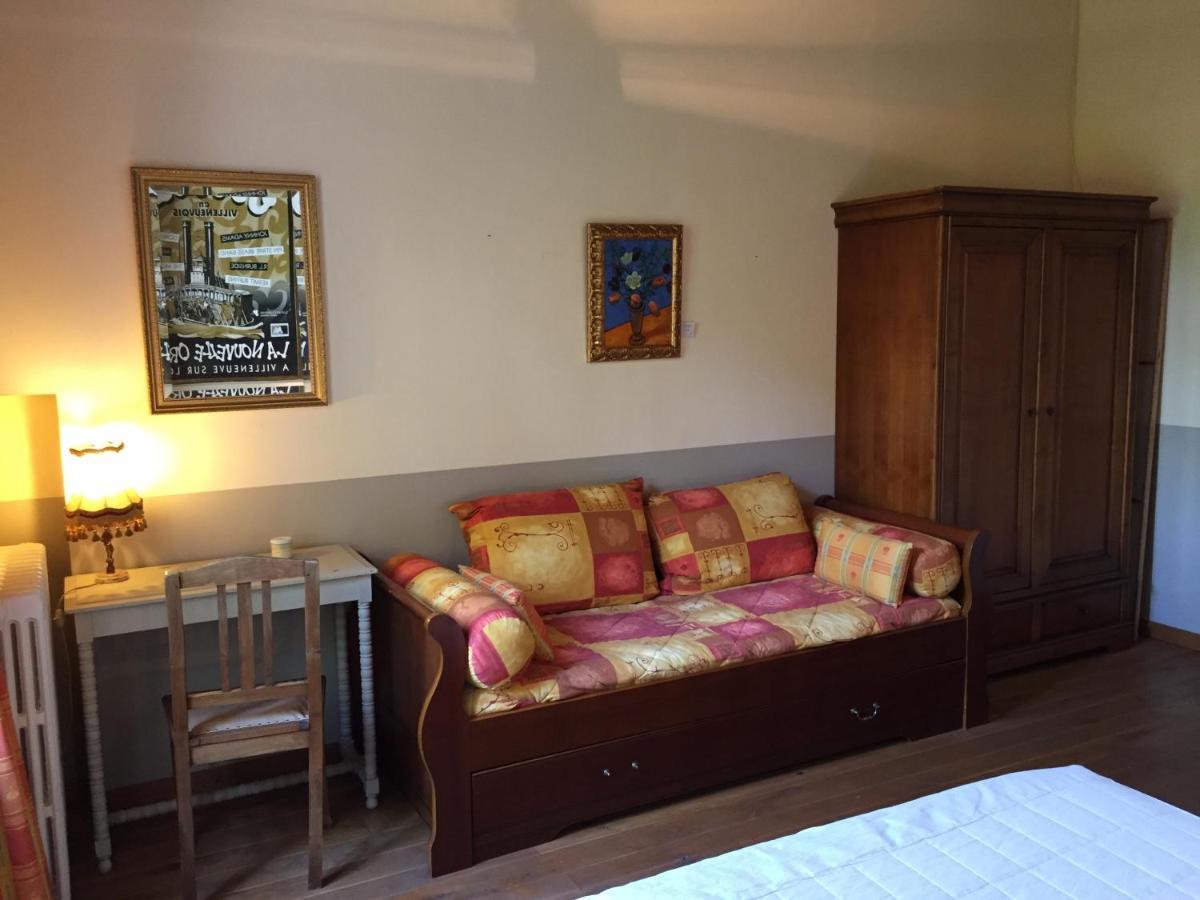 Les Huguets Bed & Breakfast Вилньов-сюр-Ло Стая снимка